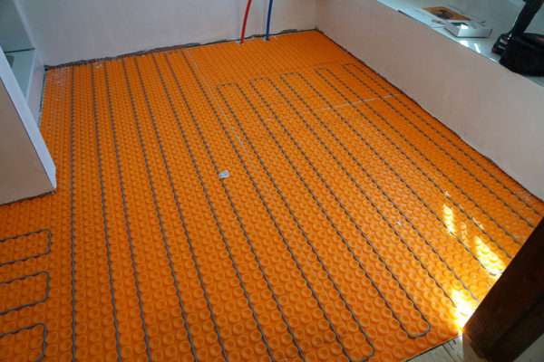 Having Heated Floor Tiles In Your Bathroom, How To Heat Tile Floors After Installation
